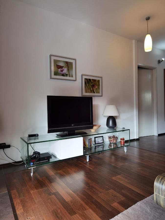 PUY Pine And Lime Apartments מראה חיצוני תמונה