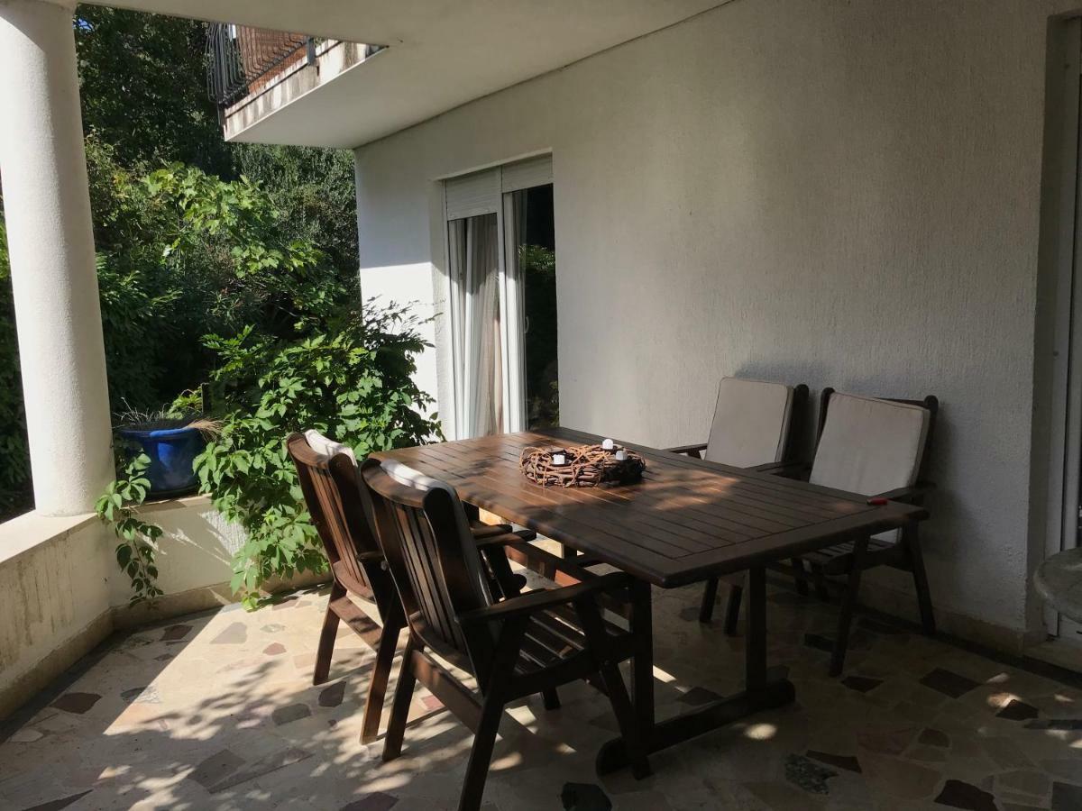 PUY Pine And Lime Apartments מראה חיצוני תמונה